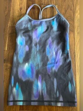 IVIVVA by LULULEMON girls size 7 racer back tank